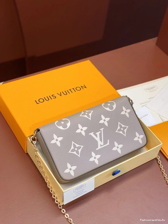 FS CHEAP LOUIS VUITTON POCHETTE FÉLICIE 0730